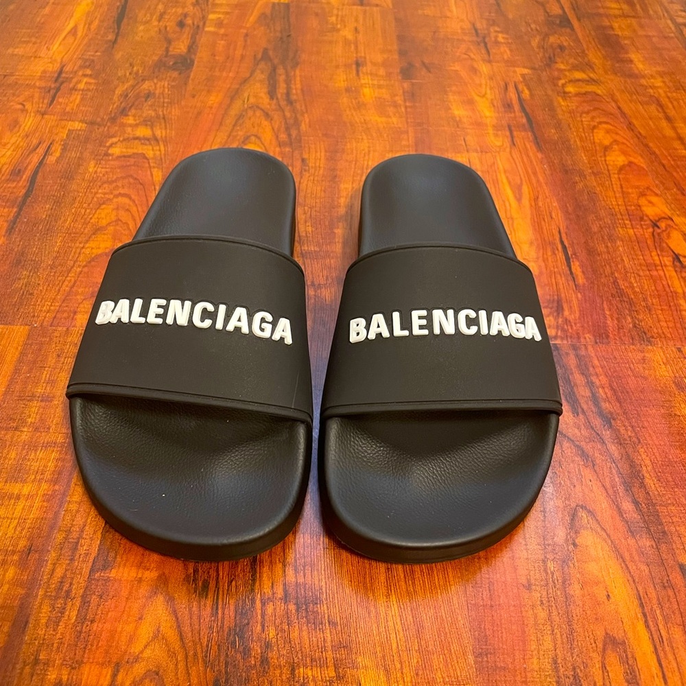 Balenciaga Logo Slide Sandal (Women’s Size 8)